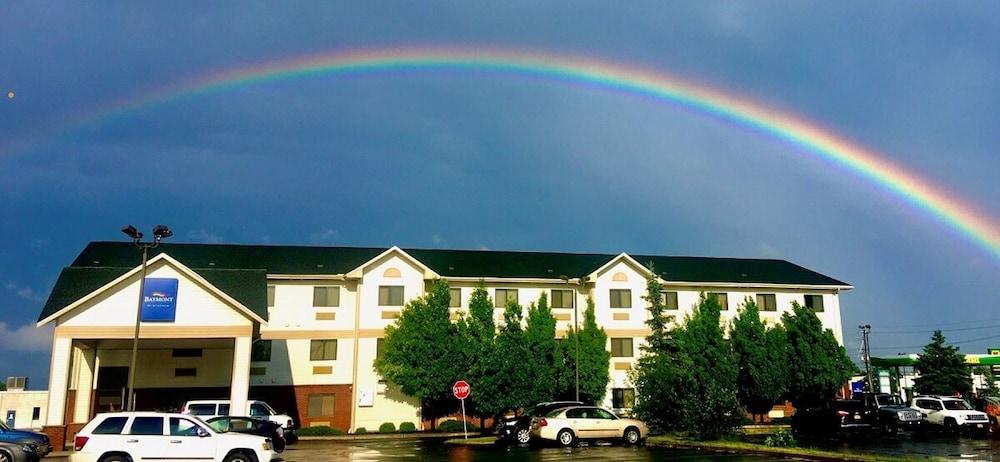 Baymont By Wyndham Buffalo Exterior photo